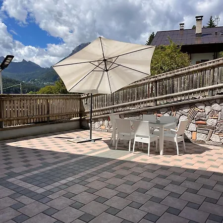 Pit Stop Cadore Apartment